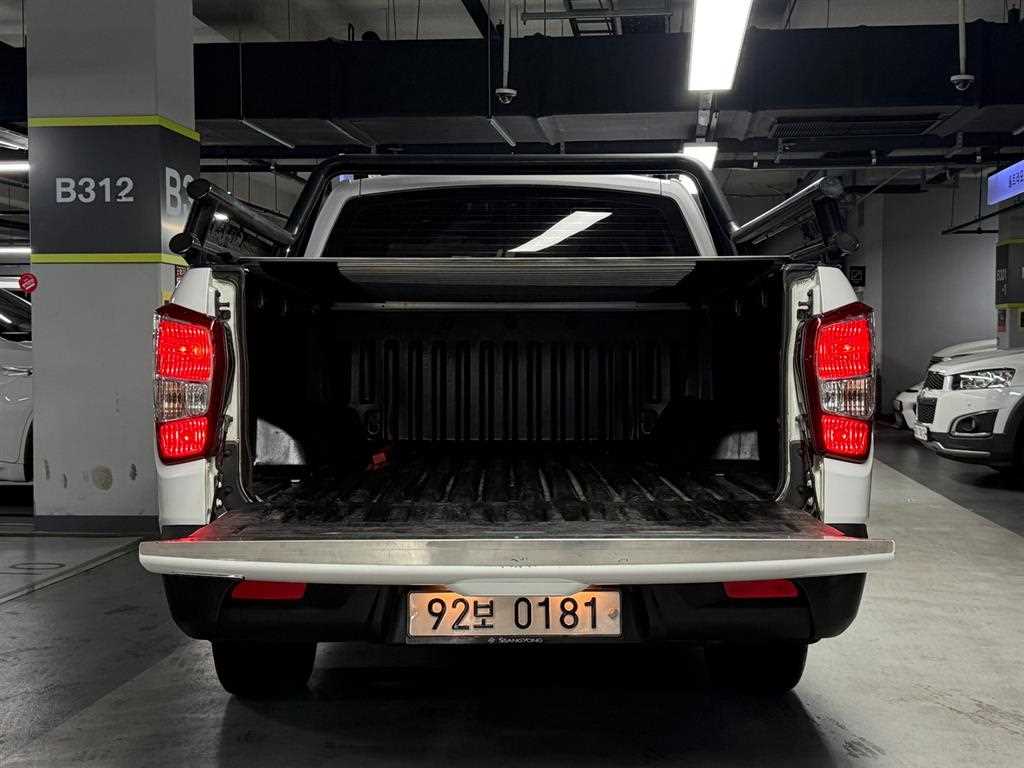 Ssangyong Rexton - Vista 7