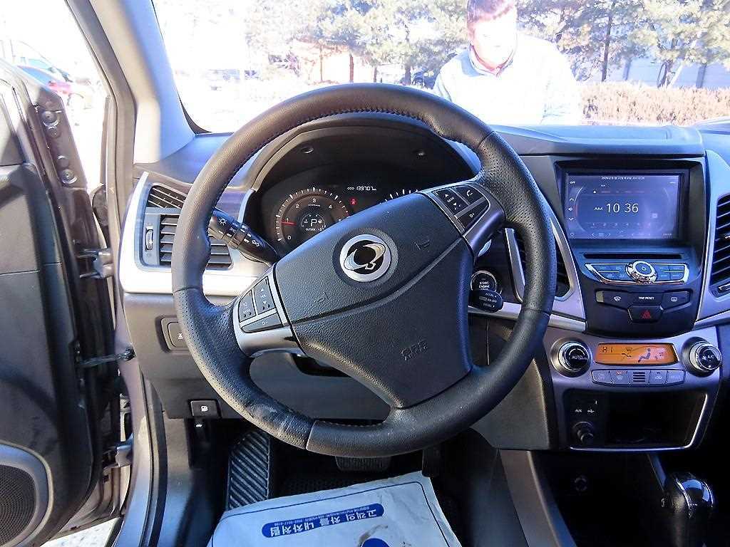 Ssangyong Korando - Vista 8