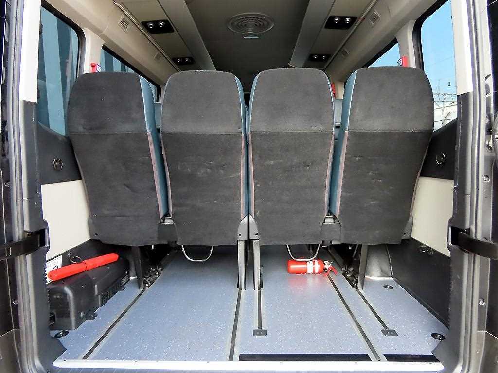 HYUNDAI Solati 2025 Negro - Importación desde Corea - HF Imports Iquique - Foto 18