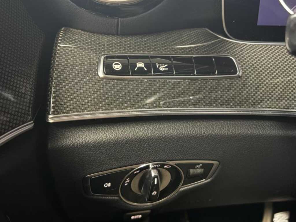 Mercedes Benz E class 2020 Negro - Importación desde Corea - HF Imports Iquique - Foto 17