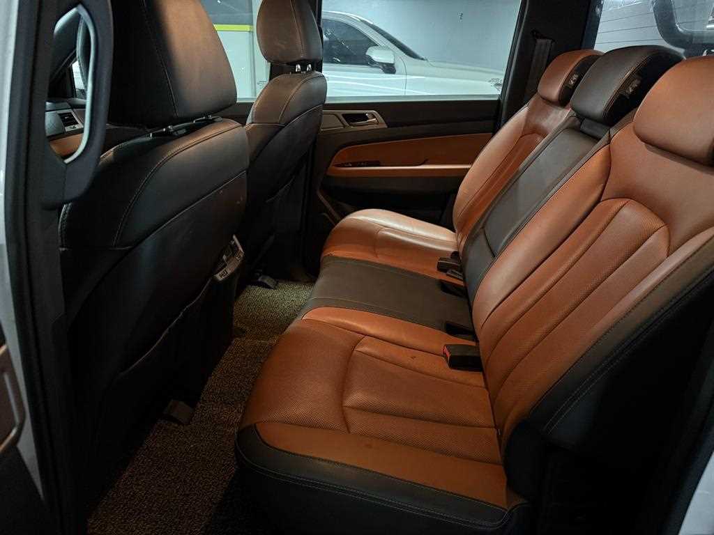 Ssangyong Rexton - Vista 11