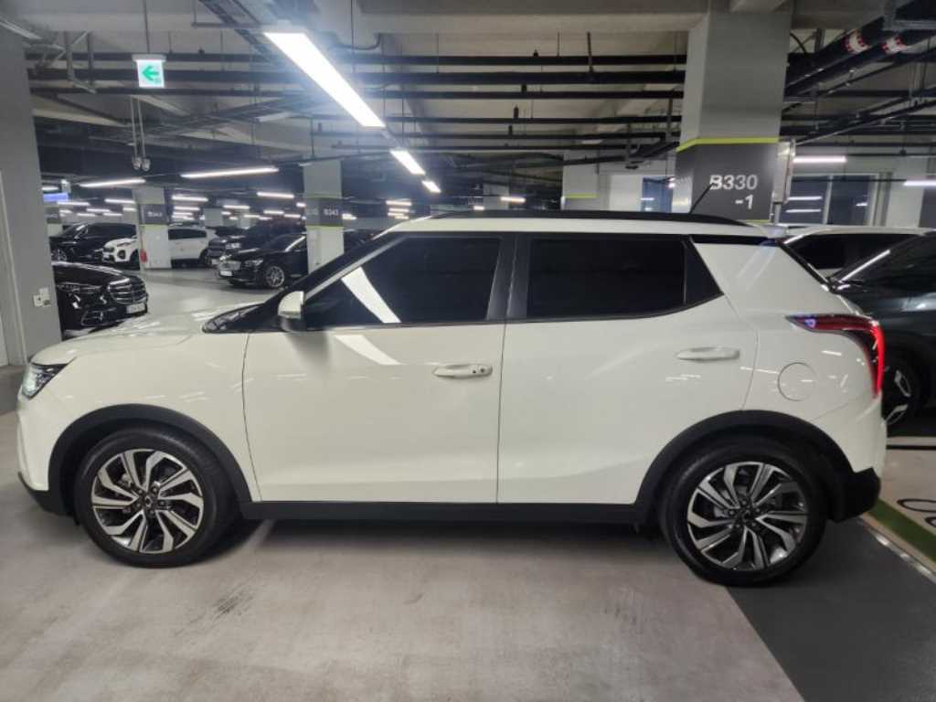 Ssangyong Tivoli - Vista 3