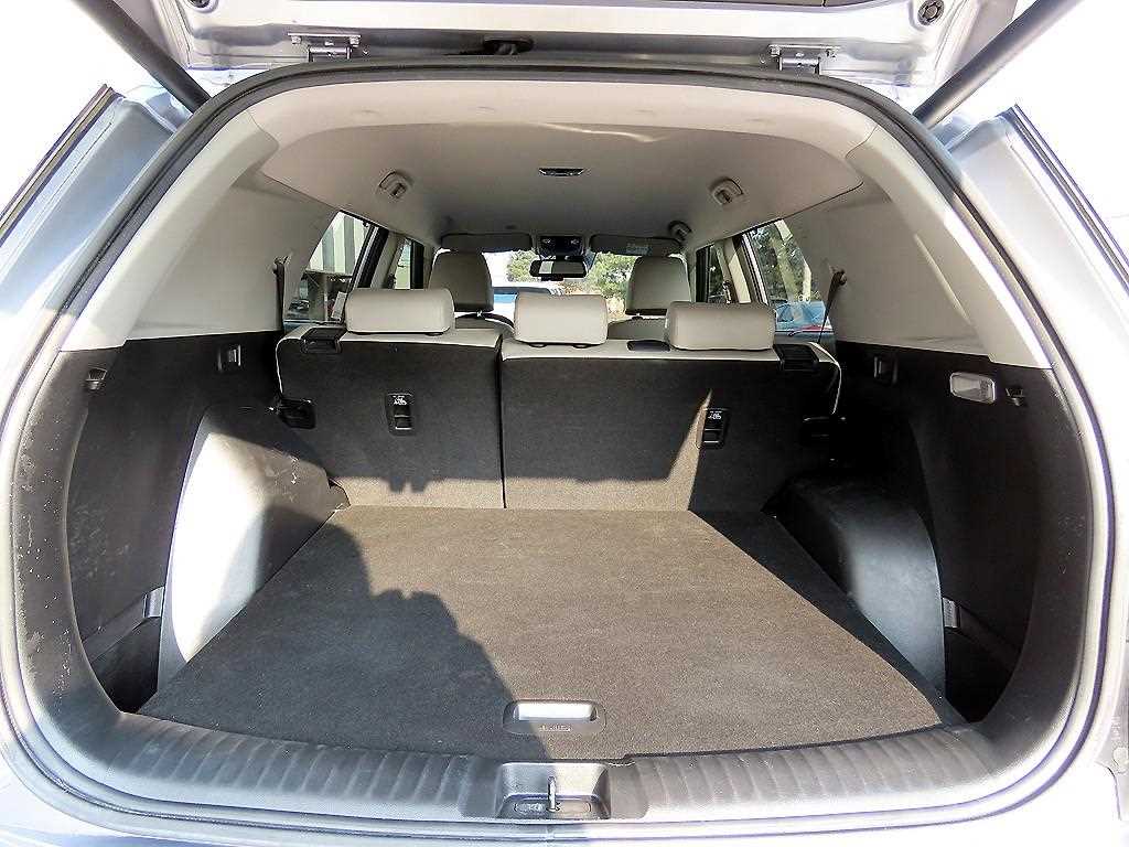 Ssangyong Torres 2023 Gris - Importación desde Corea - HF Imports Iquique - Foto 17