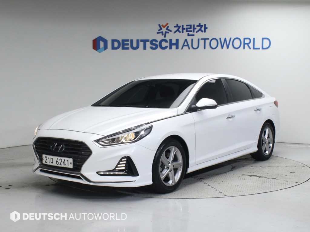 HYUNDAI Sonata 2019 Blanco - Importación desde Corea - HF Imports Iquique - Foto 1
