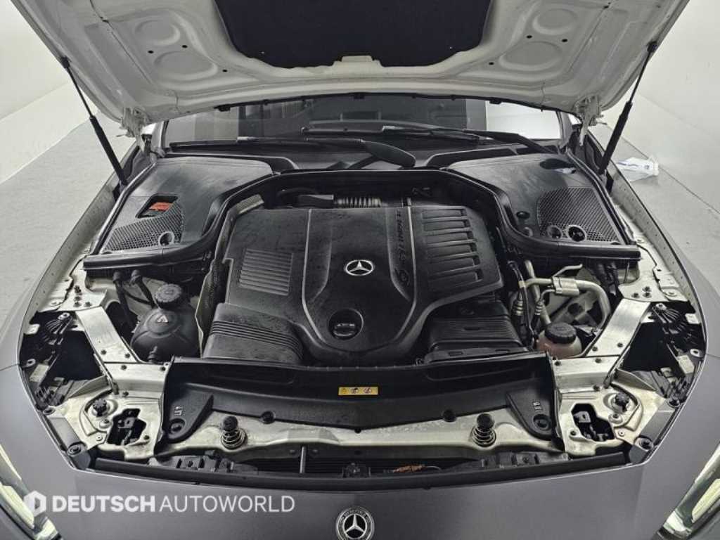 Mercedes Benz CLS Class - Vista 6