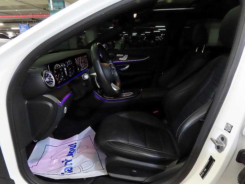 Mercedes Benz E class - Vista 6