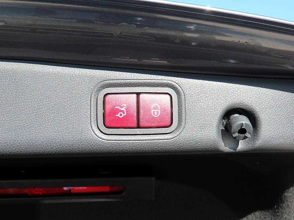 Mercedes Benz E class 2019 Gris - Importación desde Corea - HF Imports Iquique - Foto 16