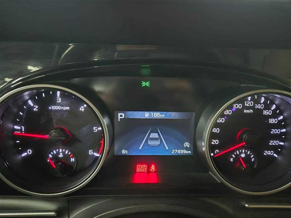 KIA Carnival - Vista 6