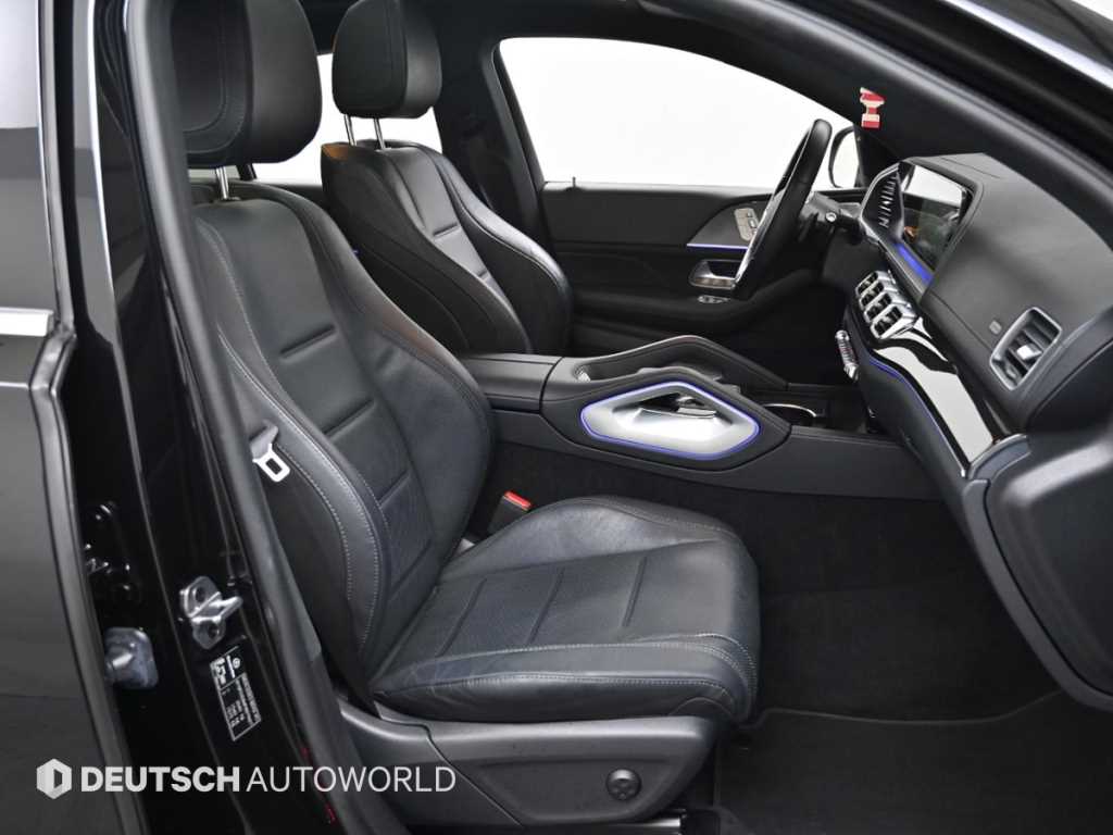 Mercedes Benz GLE Class - Vista 10