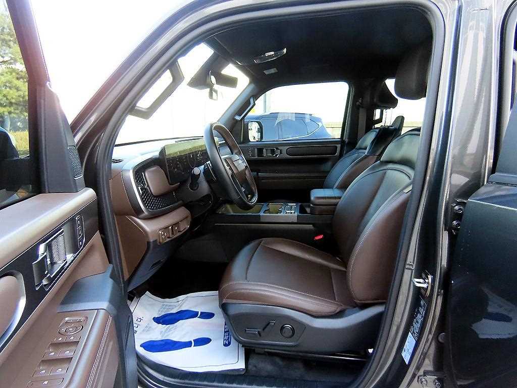 KIA Tasman - Vista 5