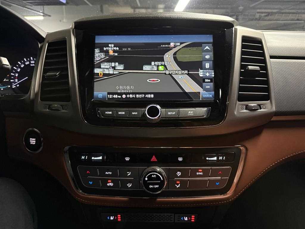 Ssangyong Rexton 2019 Blanco - Importación desde Corea - HF Imports Iquique - Foto 15