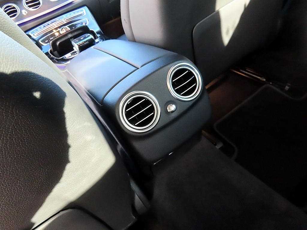 Mercedes Benz E class 2019 Gris - Importación desde Corea - HF Imports Iquique - Foto 15