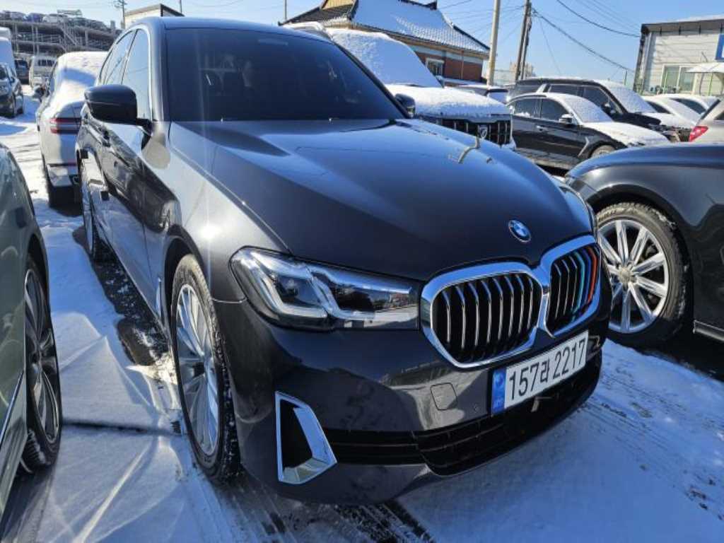 BMW 5 Series 2023 - Importación desde Corea - HF Imports Iquique - Foto 1