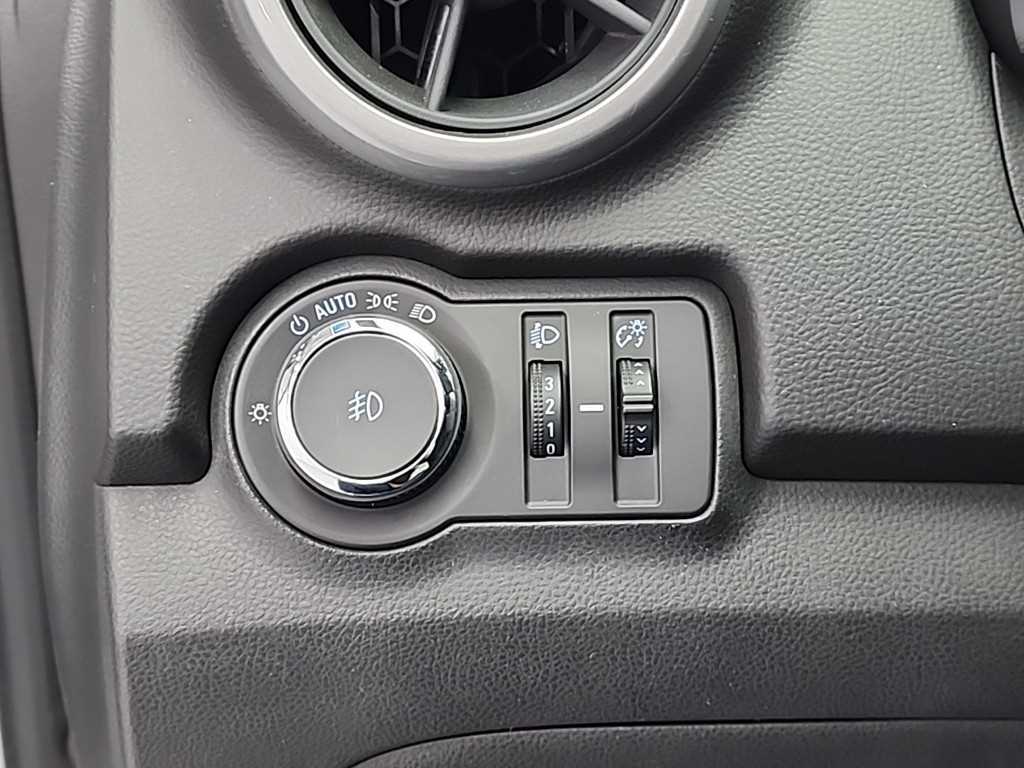 Chevrolet Trax 2014 Plateado - Importación desde Corea - HF Imports Iquique - Foto 16