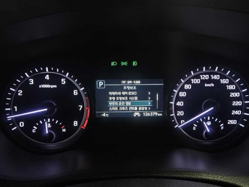 Genesis G80 - Vista 8