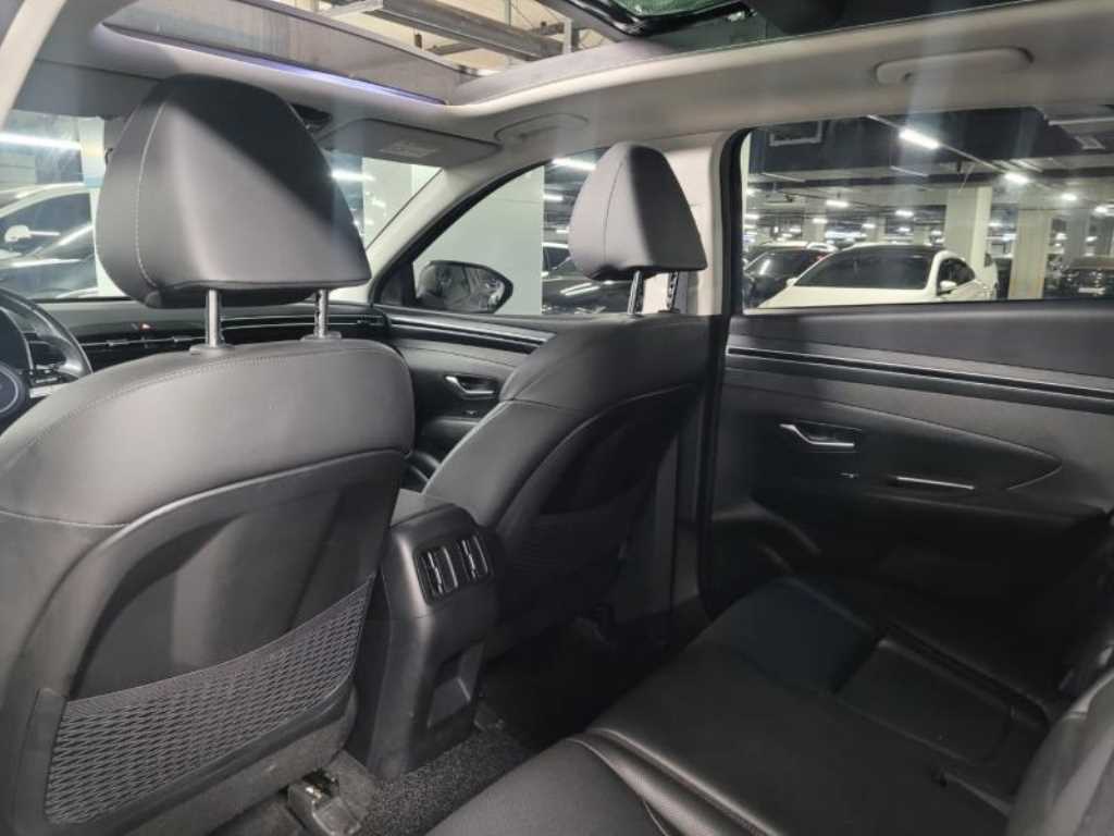 HYUNDAI Tucson - Vista 10