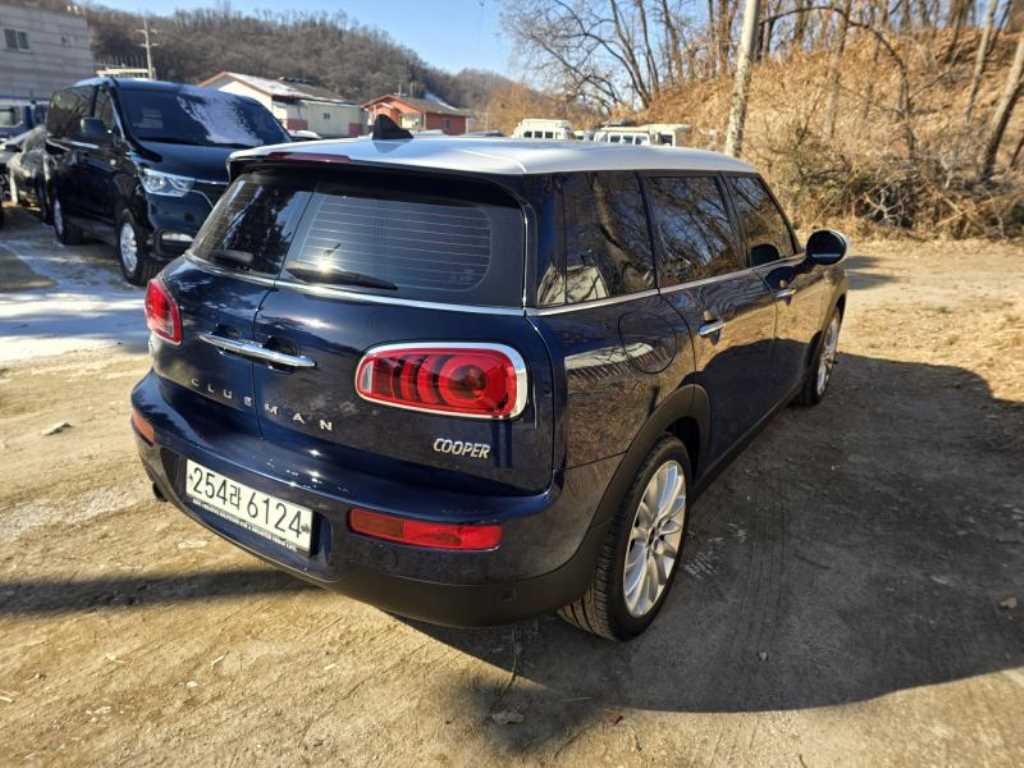 Mini Clubman - Vista 5
