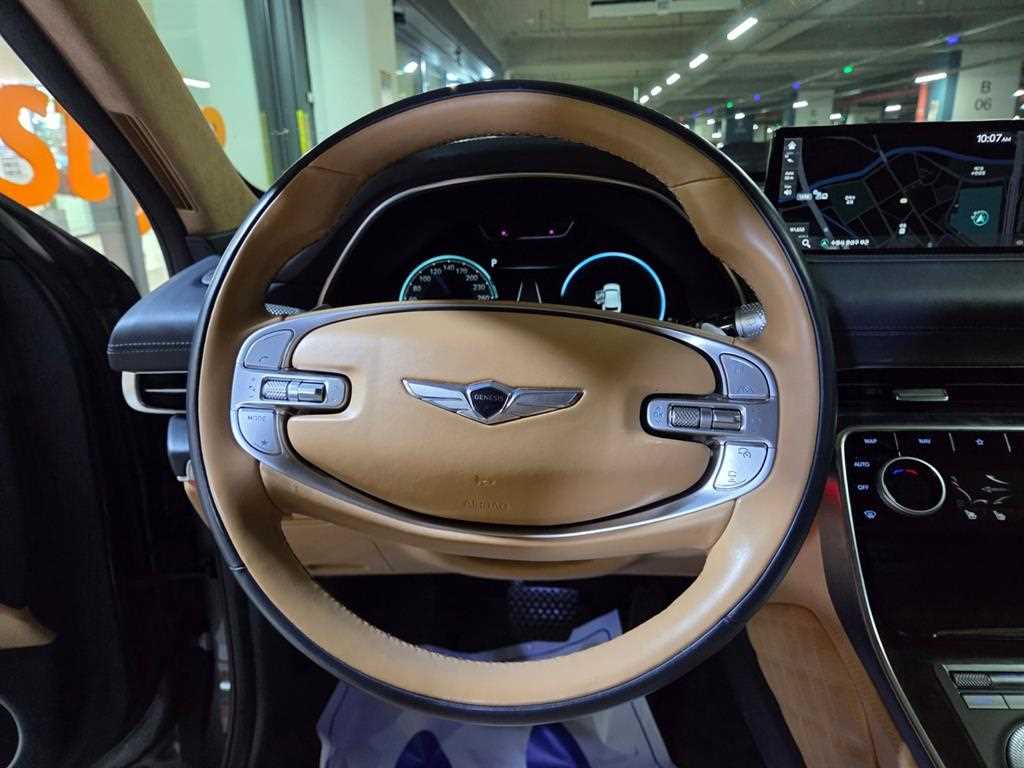 Genesis GV80 - Vista 7