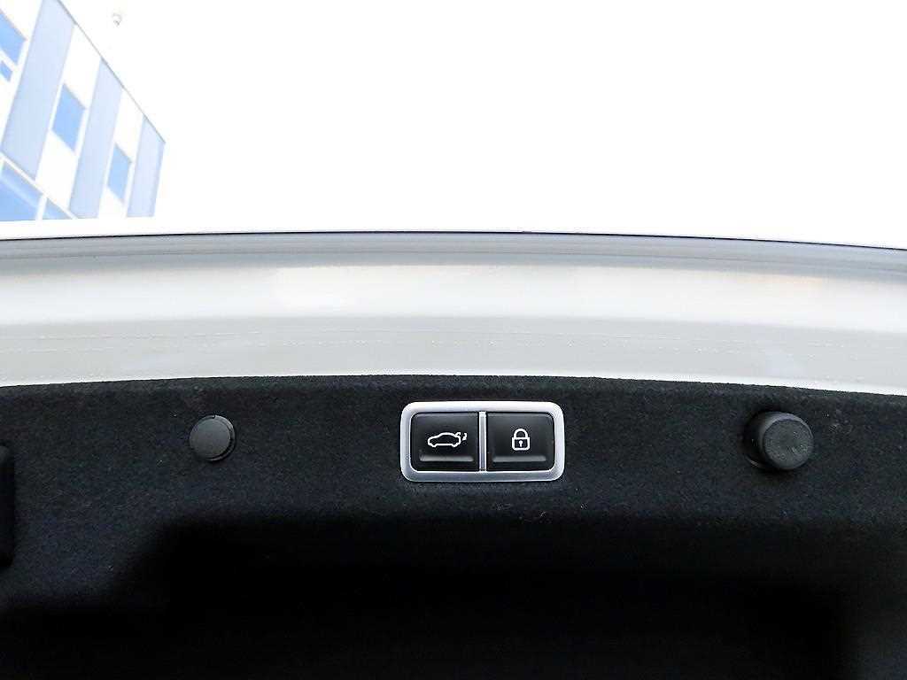 HYUNDAI Grandeur 2023 Blanco - Importación desde Corea - HF Imports Iquique - Foto 16