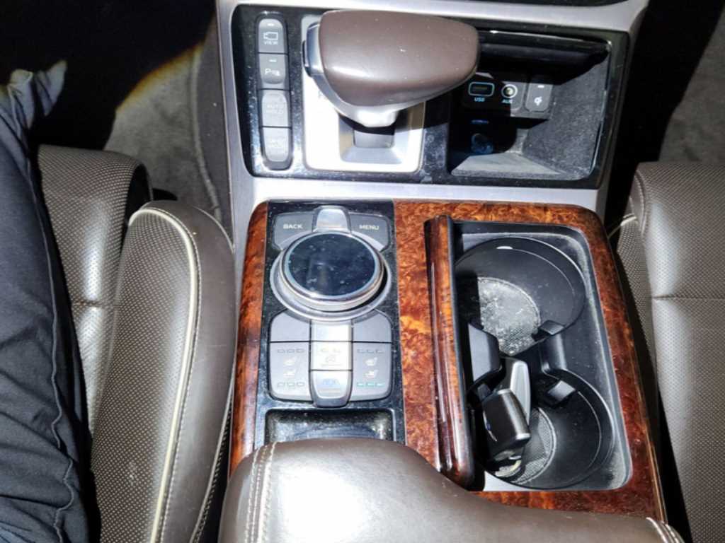 Genesis EQ900 2016 Negro - Importación desde Corea - HF Imports Iquique - Foto 14