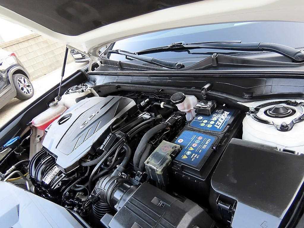 HYUNDAI Grandeur 2023 Blanco - Importación desde Corea - HF Imports Iquique - Foto 19