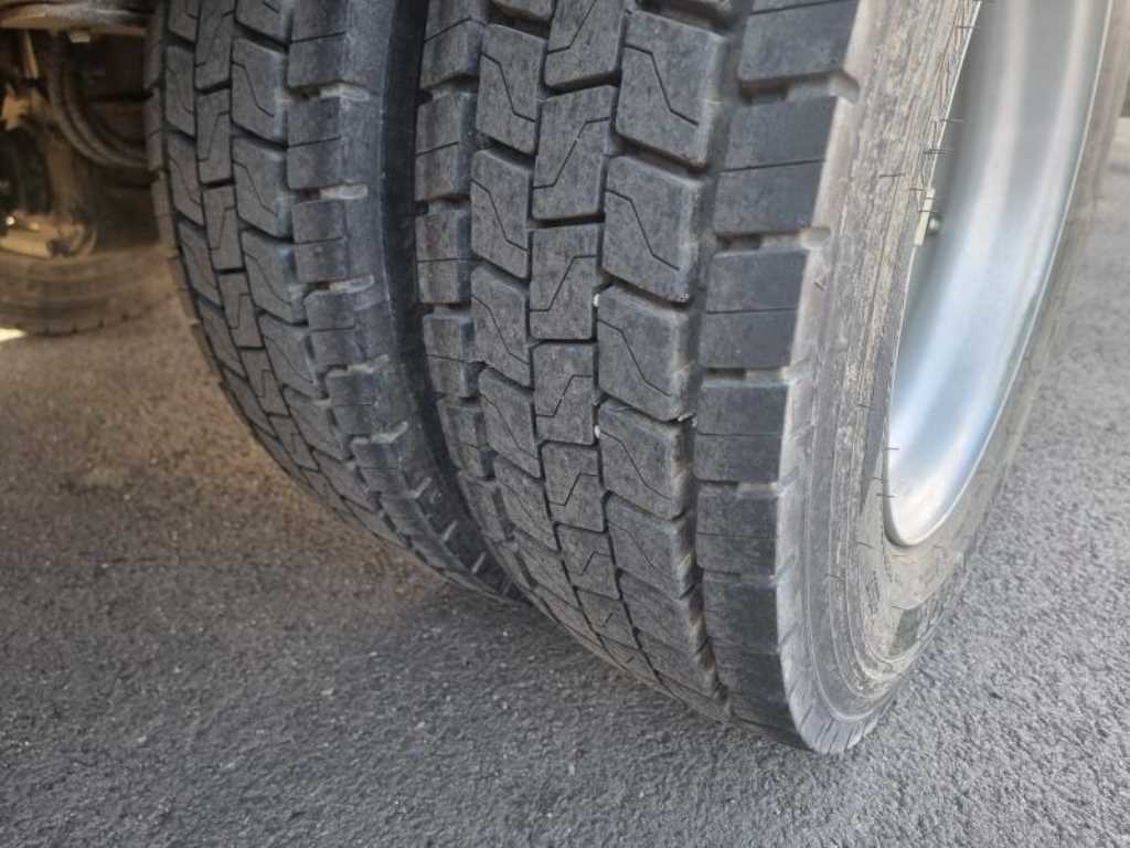 medium and large cargo dump 2022 Blanco - Importación desde Corea - HF Imports Iquique - Foto 13