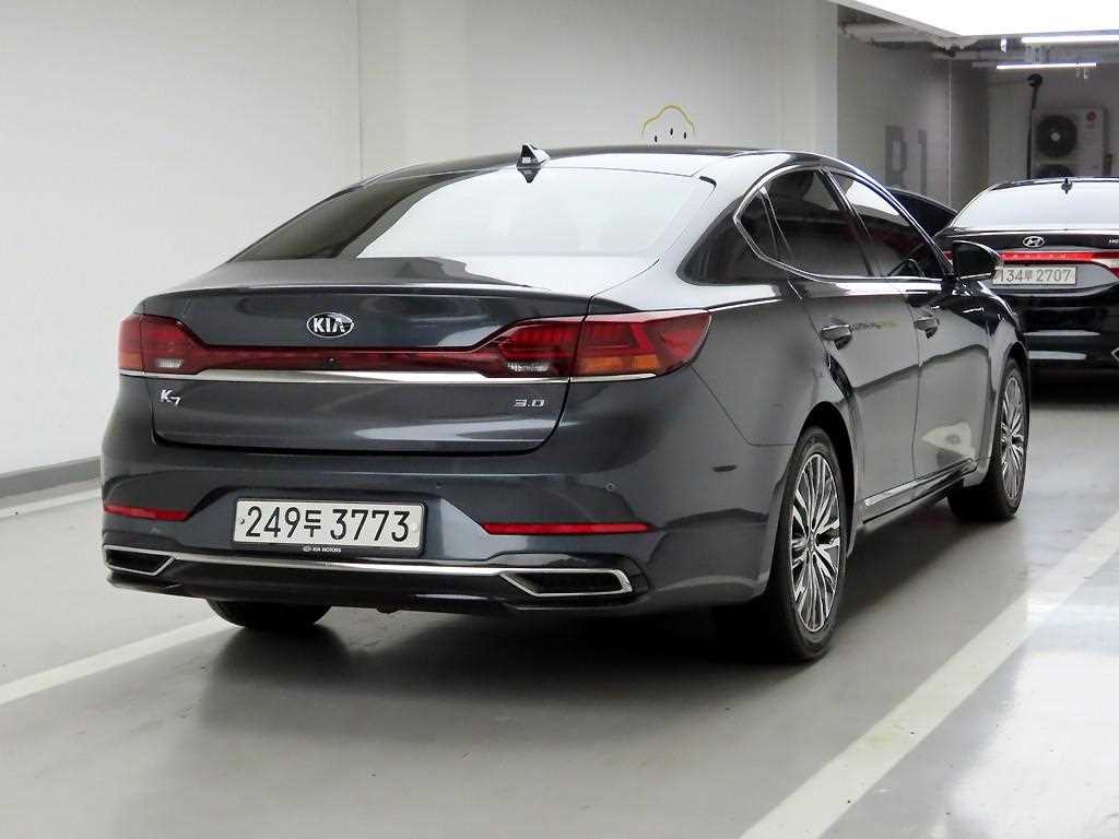 KIA K7 - Vista 4