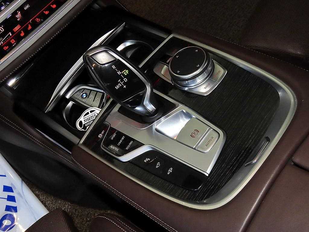 BMW 7 Series - Vista 12