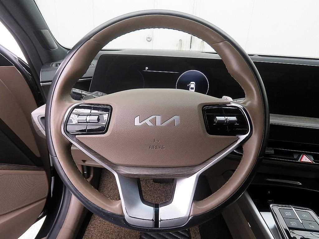 KIA K8 - Vista 9