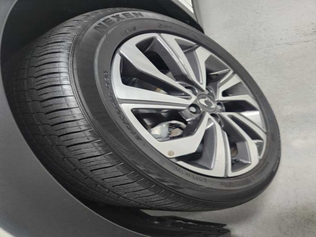 Ssangyong Tivoli - Vista 7