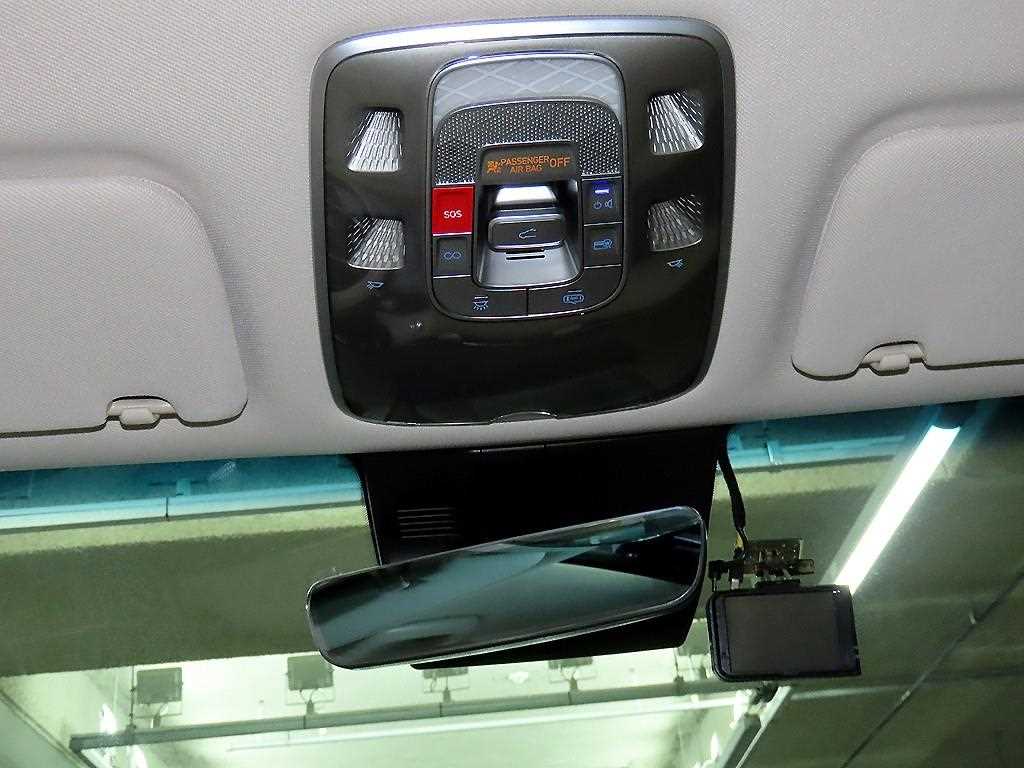 Genesis GV70 2024 Blanco - Importación desde Corea - HF Imports Iquique - Foto 13