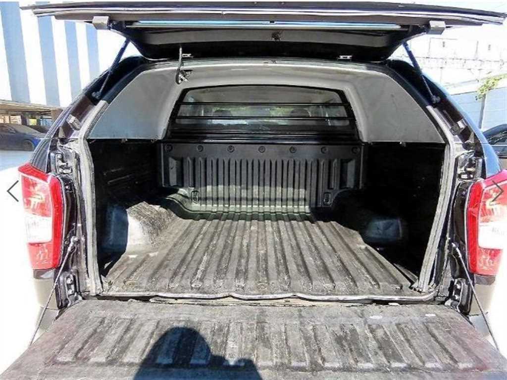 Ssangyong Rexton 2019 Negro - Importación desde Corea - HF Imports Iquique - Foto 16