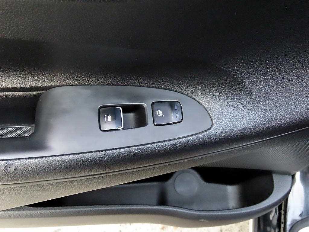 HYUNDAI Grandeur 2017 Negro - Importación desde Corea - HF Imports Iquique - Foto 17