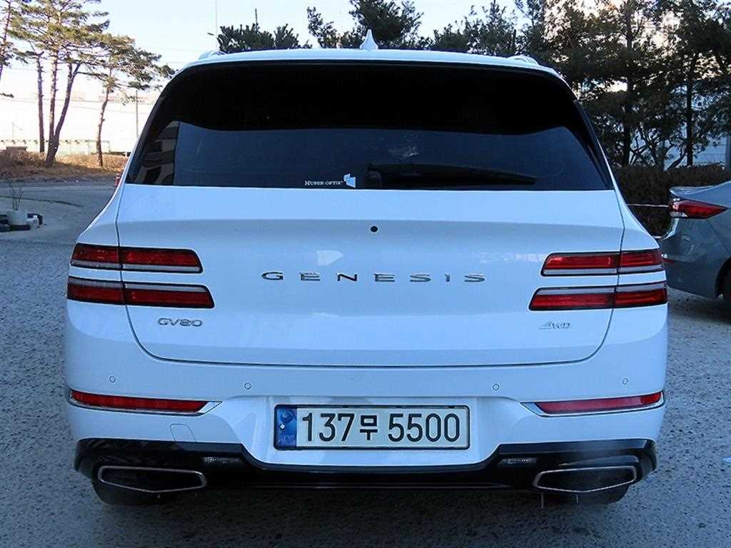 Genesis GV80 - Vista 4