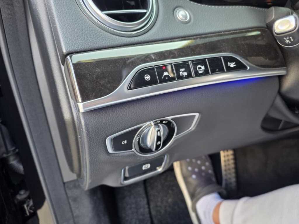 Mercedes Benz S Class - Vista 8