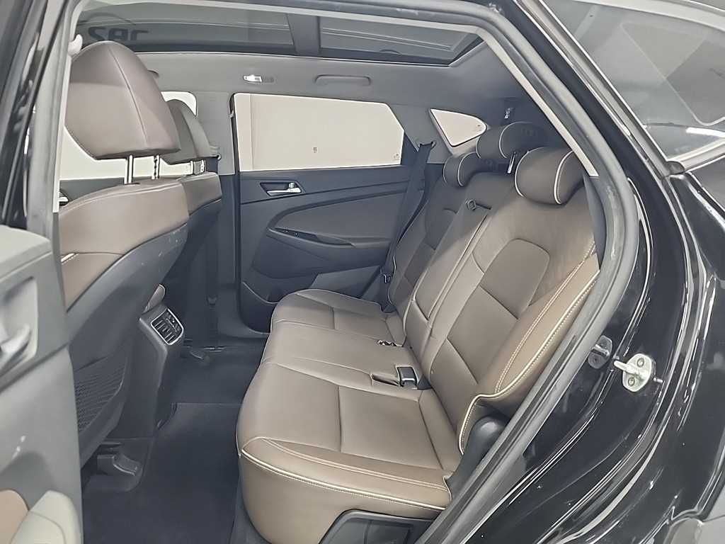 HYUNDAI Tucson - Vista 12