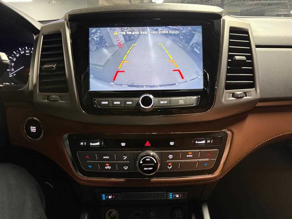 Ssangyong Rexton 2019 Blanco - Importación desde Corea - HF Imports Iquique - Foto 16