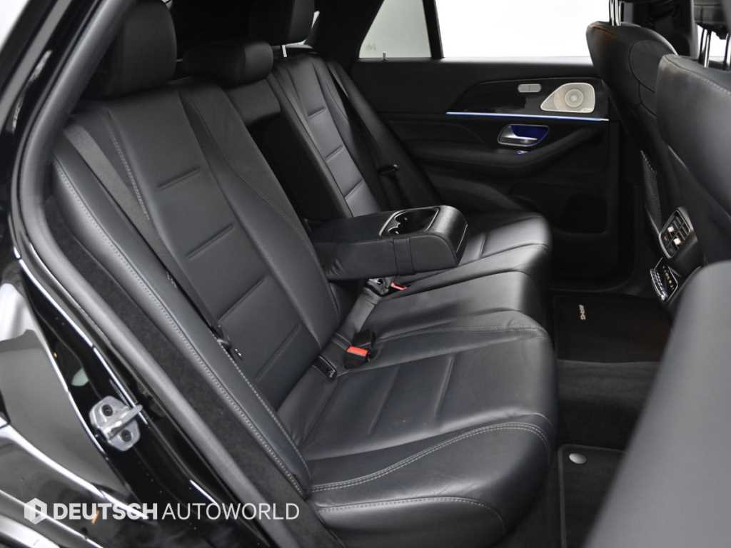 Mercedes Benz GLE Class - Vista 12