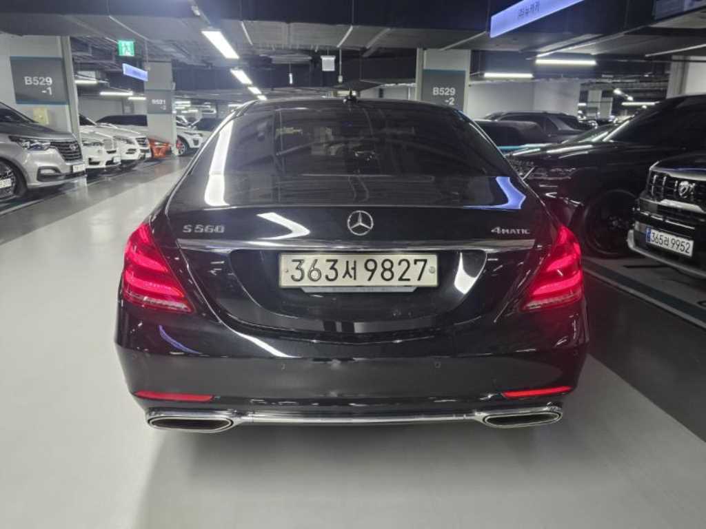 Mercedes Benz S Class - Vista 3