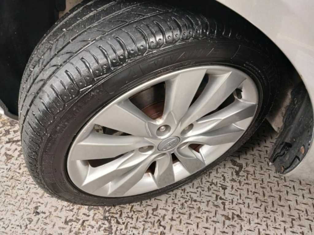 KIA Forte 2010 Plateado - Importación desde Corea - HF Imports Iquique - Foto 20