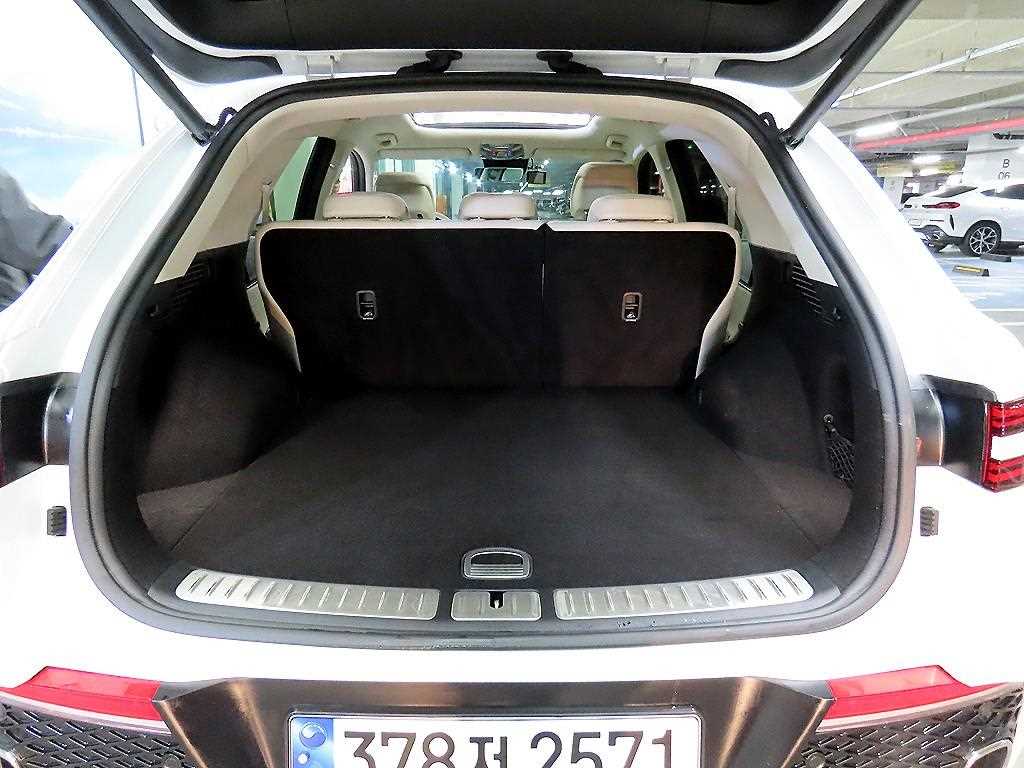 Genesis GV70 2024 Blanco - Importación desde Corea - HF Imports Iquique - Foto 16