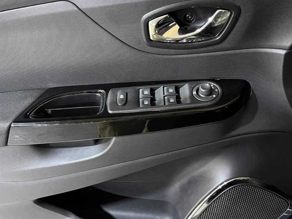 SAMSUNG QM3 2015 Azul - Importación desde Corea - HF Imports Iquique - Foto 13