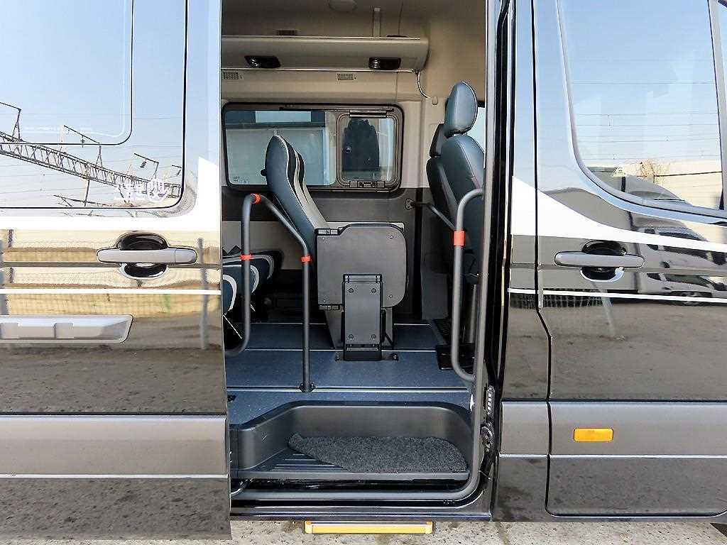 HYUNDAI Solati - Vista 6