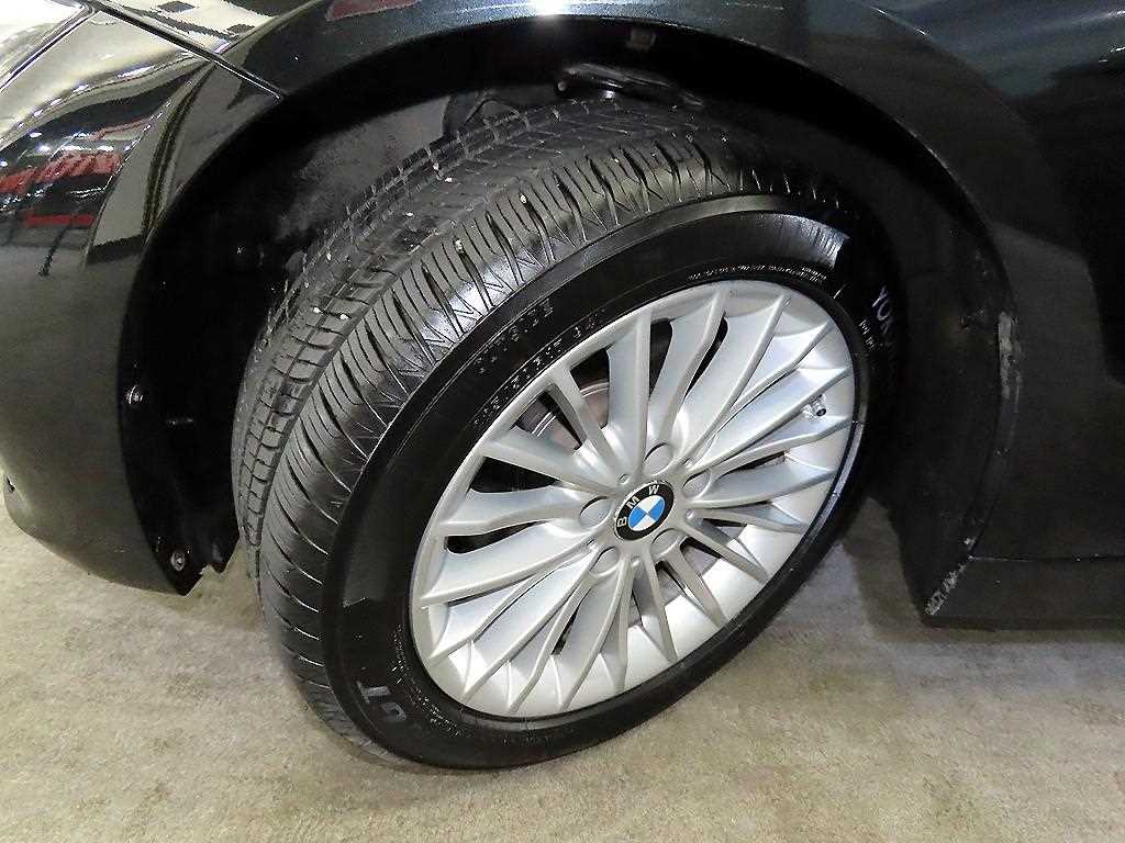 BMW 3 series 2018 Negro - Importación desde Corea - HF Imports Iquique - Foto 20