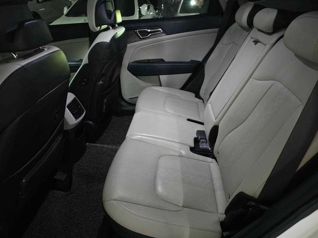 KIA Sportage - Vista 9