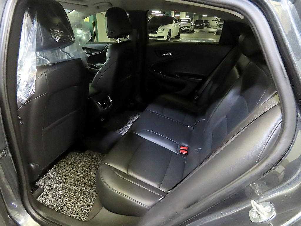 Chevrolet Malibu - Vista 7