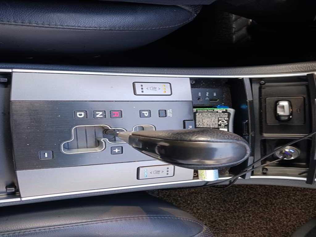 HYUNDAI Veracruz 2015 Azul - Importación desde Corea - HF Imports Iquique - Foto 17