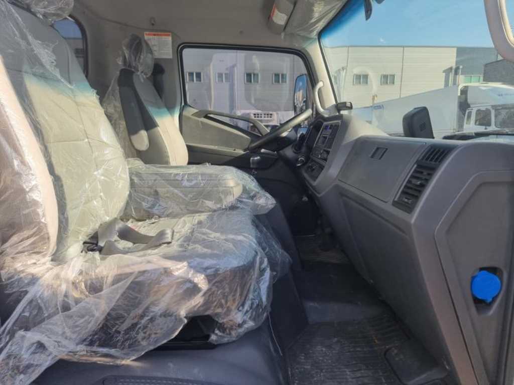 medium and large cargo dump - Vista 7