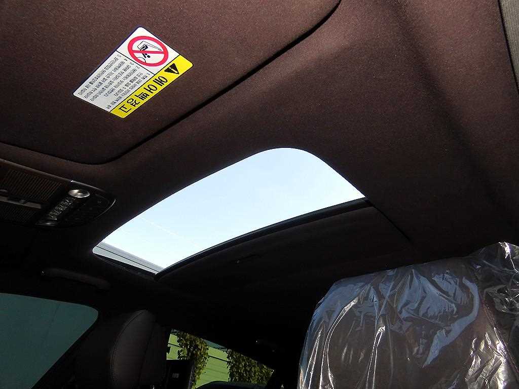 Genesis G90 2019 Negro - Importación desde Corea - HF Imports Iquique - Foto 16