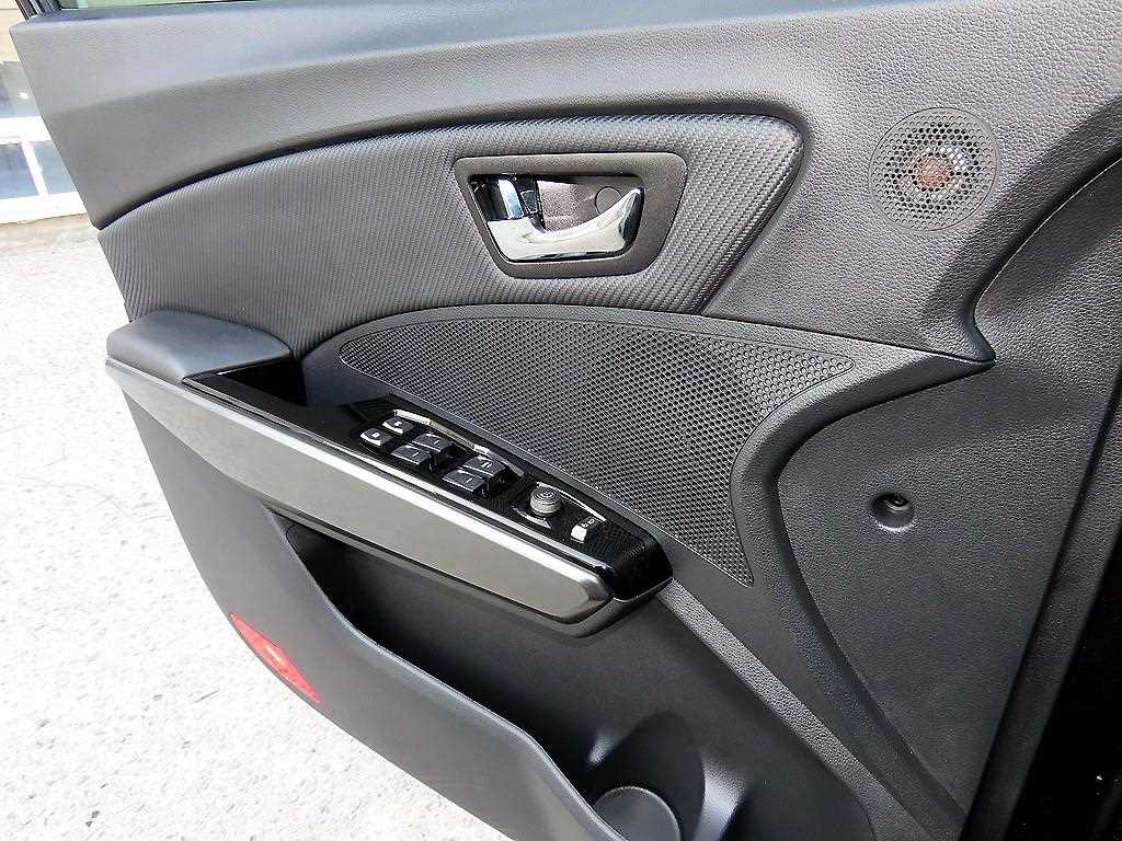 Ssangyong Tivoli - Vista 11